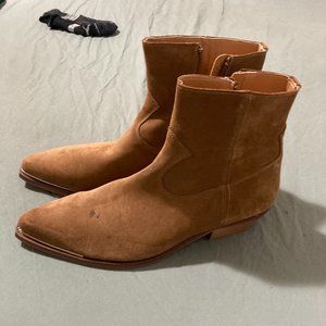 Men's Steve Madden Capricorn Boots Size 11 Tan Suede